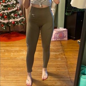 SOLD Gymshark Flawless Knit Leggings